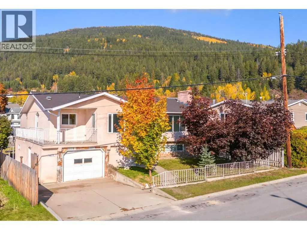 1828 Hurl Street, Creston